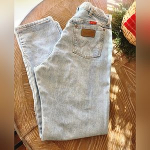 Vintage 90's Made in the USA Cowboy Cut Wrangler Jeans